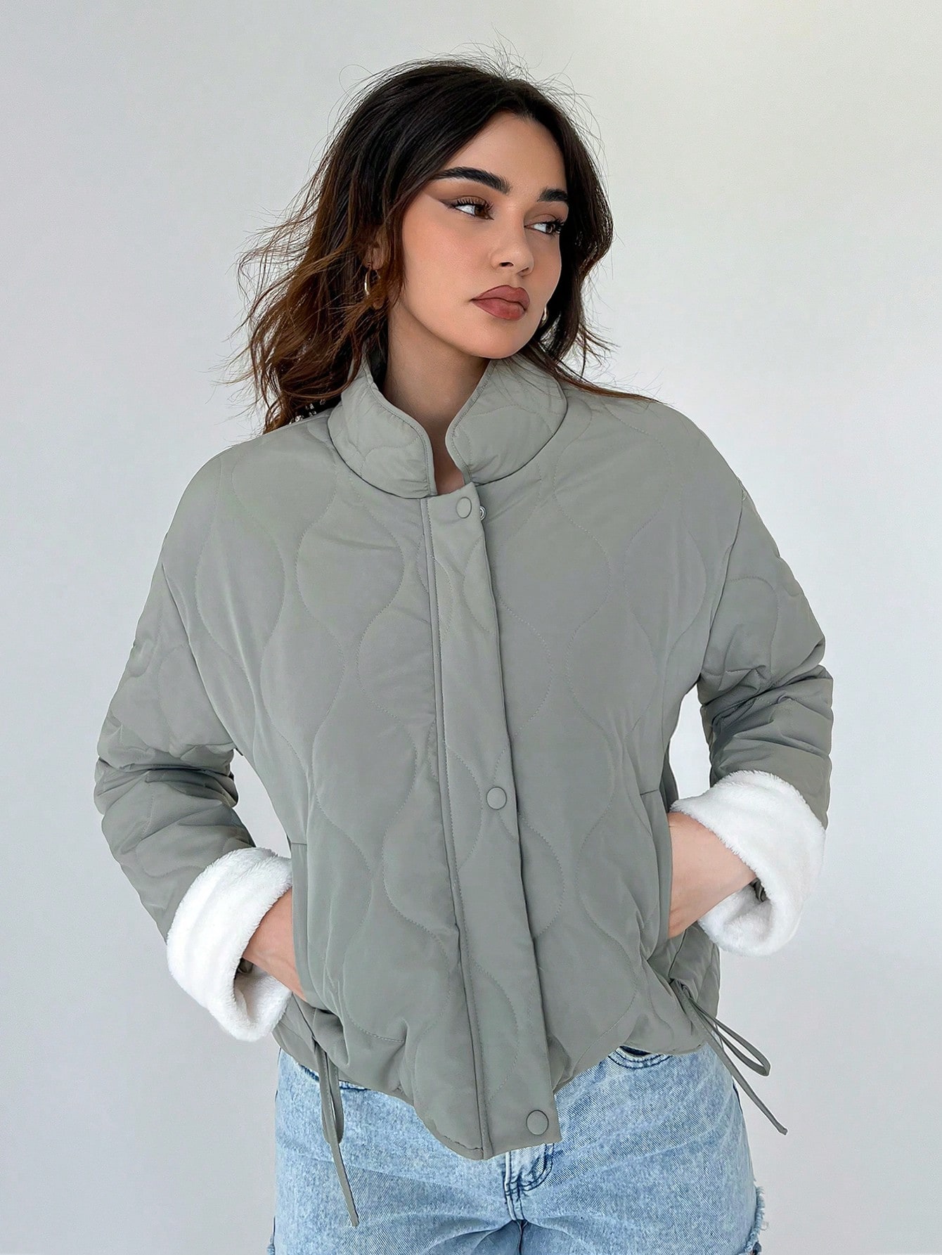 Contrast Cuff Zip Up Puffer Coat